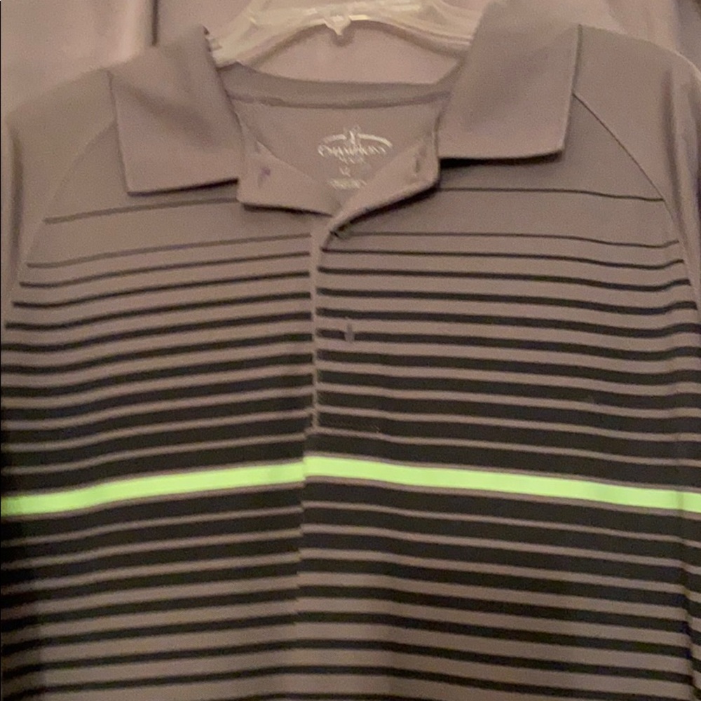 Men’s golf shirt